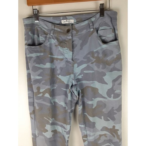 Gigi Moda Women's Blue Camo Mid Rise Straight Leg Jeans Pants Lightweight 30 - Picture 2 of 11